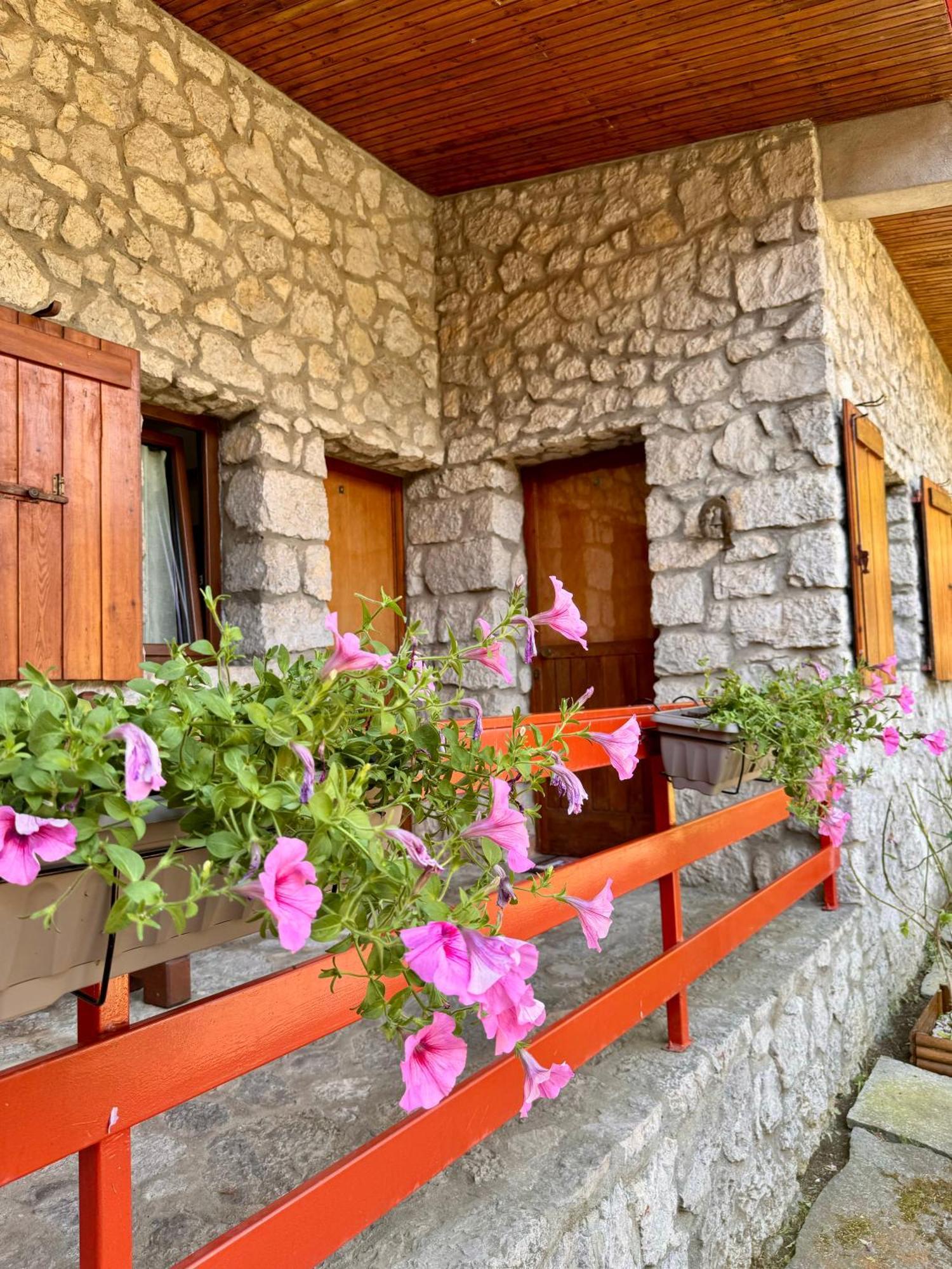 Villa Drago Chalet Oltre il Colle Екстер'єр фото